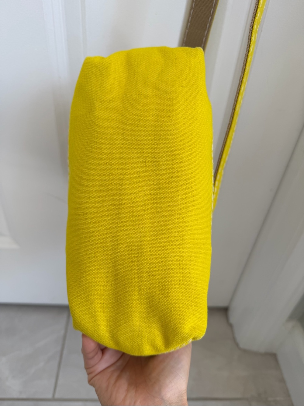 Merci - Candide shopping bag in canvas - Yellow Small with Keychain - Picture 7 of 8